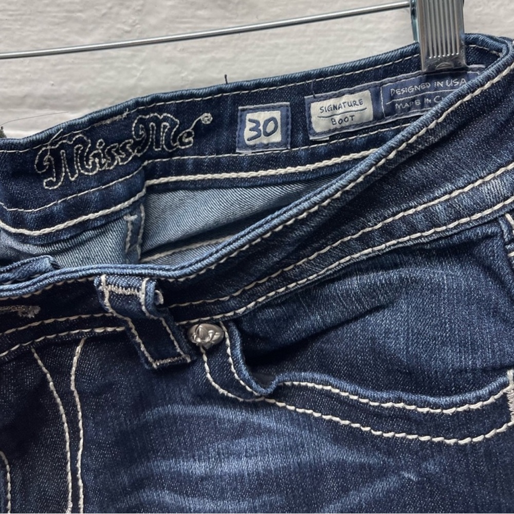 Miss Me Signature Boot Jeans - Picture 4 of 8